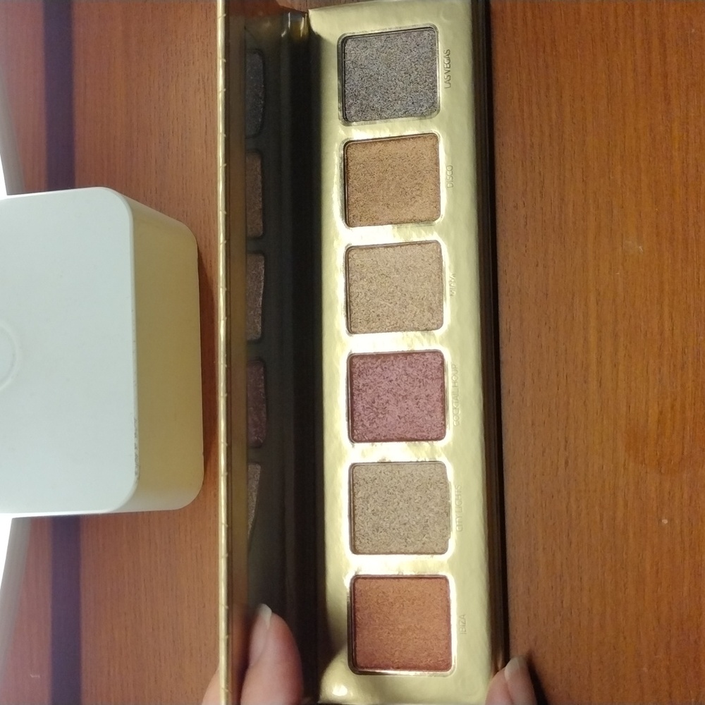 Eloise Sahara Nights